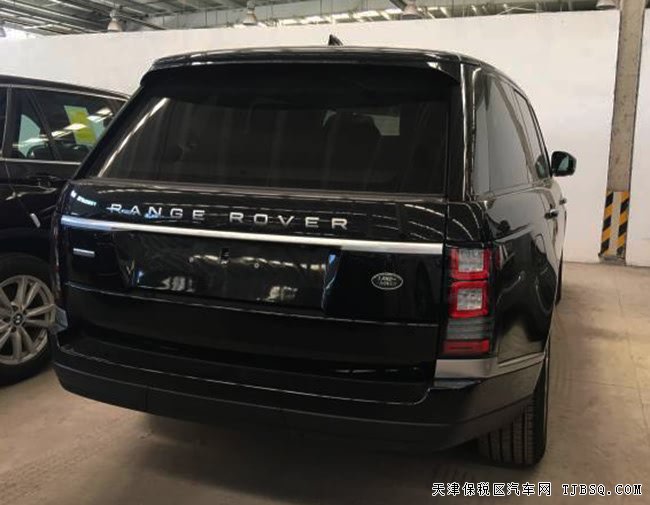 2017款路虎攬勝3.0T柴油創(chuàng)世加長版 21輪/全景現(xiàn)車168萬