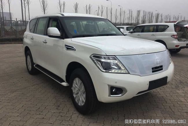 17款日產(chǎn)途樂Y62中東版 天窗/18輪/后差速鎖現(xiàn)車56.8萬