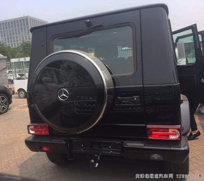 17款奔馳G350d歐規(guī)版柴油 經(jīng)典復(fù)古全地形越野135萬(wàn)巨獻(xiàn)