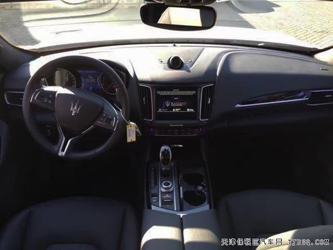 平行進(jìn)口車瑪莎拉蒂萊萬特SUV 2017款震撼專享