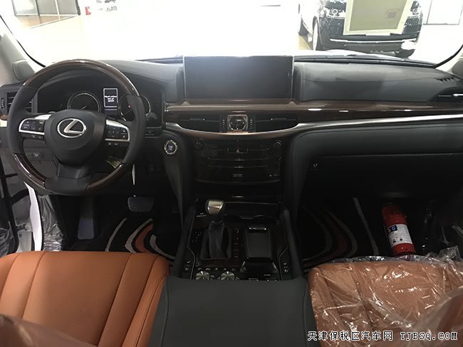 2017款雷克薩斯LX570中東版 凌志頂配版現(xiàn)車僅售158萬購