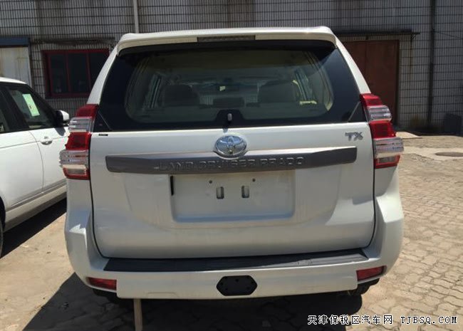 2017款豐田普拉多2700中東版 17輪/7座/底掛現(xiàn)車36.5萬