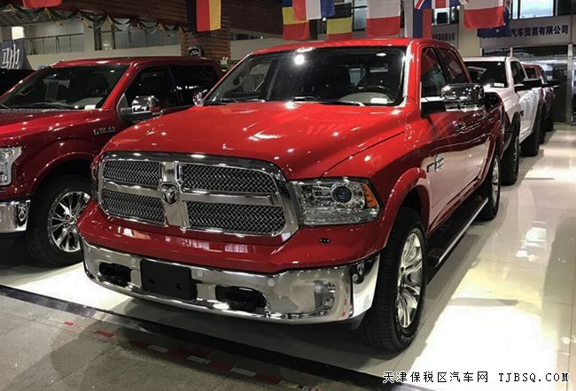 2017款道奇公羊5.7L美式皮卡 長角號現(xiàn)車優(yōu)惠飆升