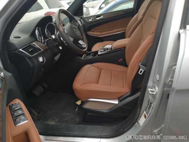 2017款奔馳GLS500墨西哥版 21輪/AMG包圍/后娛現(xiàn)車142萬
