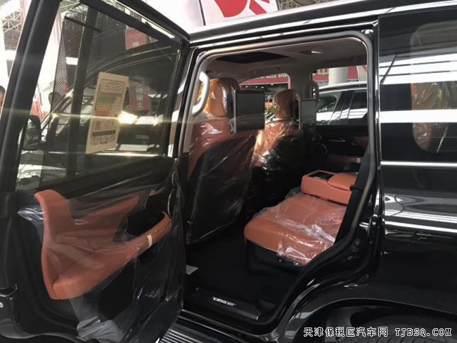 2017款雷克薩斯LX570中東版 頂配版凌志5.7L優(yōu)惠巨獻(xiàn)