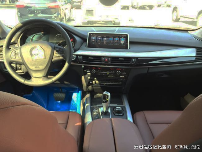 2017款寶馬X5中東版3.0T 全景天窗/液晶儀表現(xiàn)車66.5萬