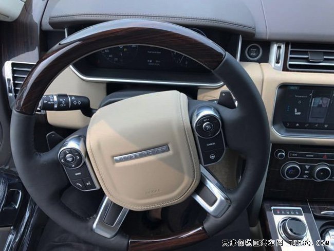 2017款路虎攬勝3.0T柴油VOGUE加長(zhǎng)版 天津港現(xiàn)車(chē)148萬(wàn)購(gòu)