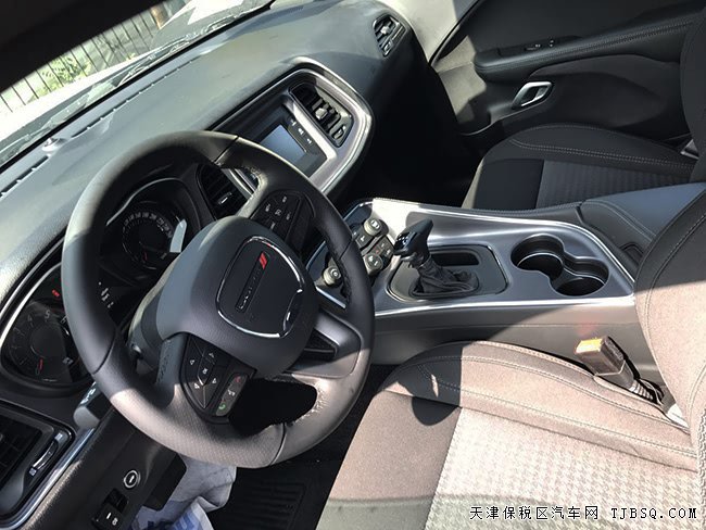 2017款道奇挑戰(zhàn)者3.6L Plus版 平行進口車報價48萬優(yōu)購