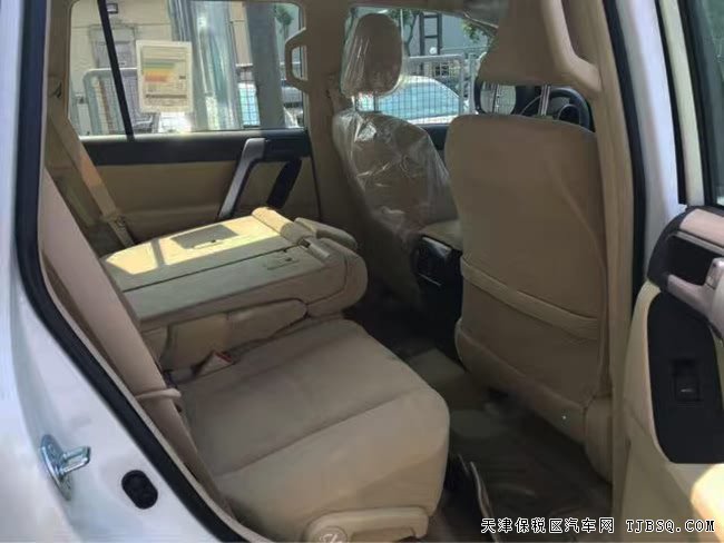 2017款豐田普拉多2700中東版 7座/底掛備胎現(xiàn)車36.5萬購
