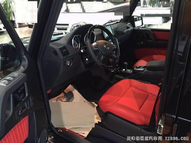 17款奔馳G500墨西哥版 三差速鎖/19輪/天窗現(xiàn)車192萬購(gòu)