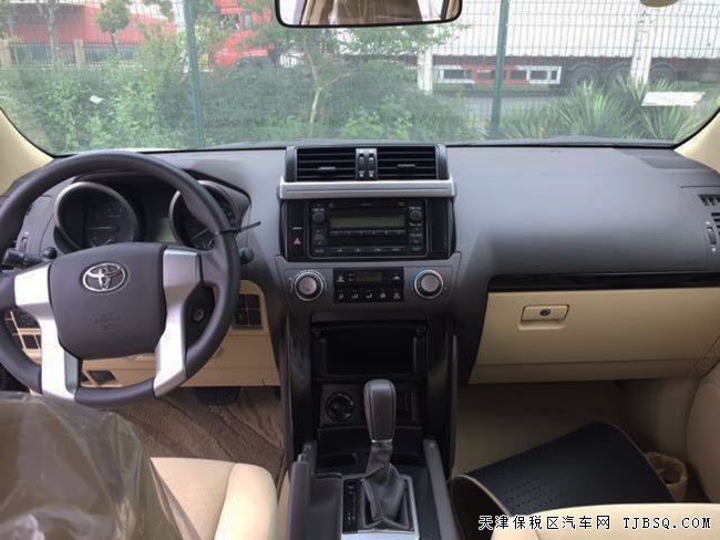 17款豐田普拉多2700中東版 后掛備胎/天窗現(xiàn)車38.5萬購