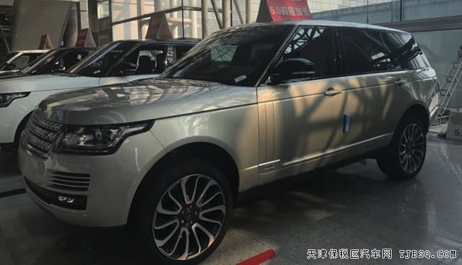 2017款路虎攬勝5.0T創(chuàng)世加長(zhǎng)版 22輪/4座/全景現(xiàn)車246萬(wàn)