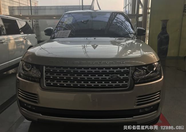 2017款路虎攬勝5.0T創(chuàng)世加長(zhǎng)版 22輪/4座/全景現(xiàn)車246萬(wàn)