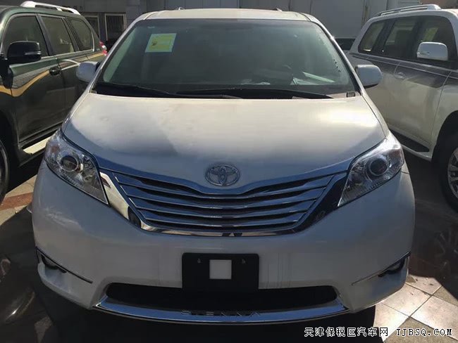 17款豐田塞納3.5L經(jīng)典商務(wù)車 天津港現(xiàn)車優(yōu)惠尊享