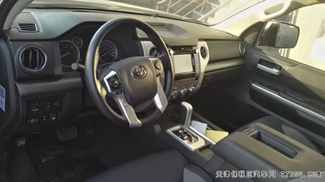 2017款豐田坦途SR5 TRD版皮卡 18輪/天窗/JBL現(xiàn)車45.5萬