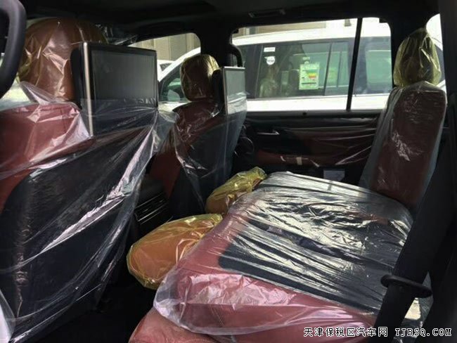 17款雷克薩斯LX570中東版頂配 21輪/天窗/8座現(xiàn)車157萬