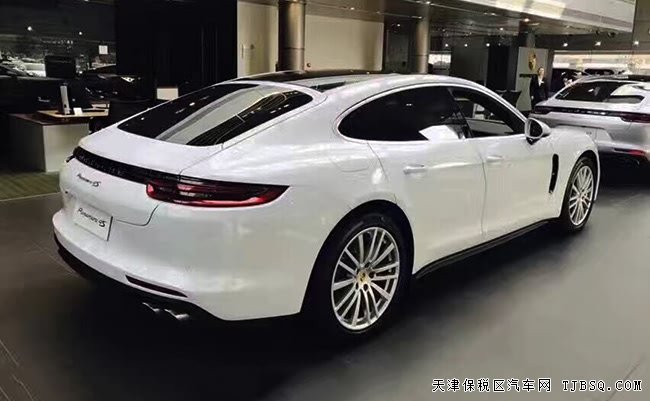 2017款保時捷Panamera動感轎跑 平行進口惠滿津城