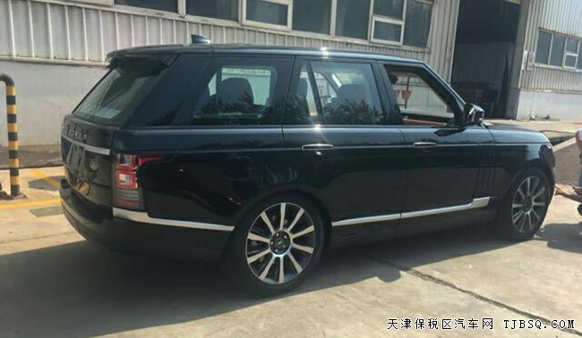 2017款路虎攬勝3.0T柴油創(chuàng)世版 21輪/4座/全景現(xiàn)車144萬
