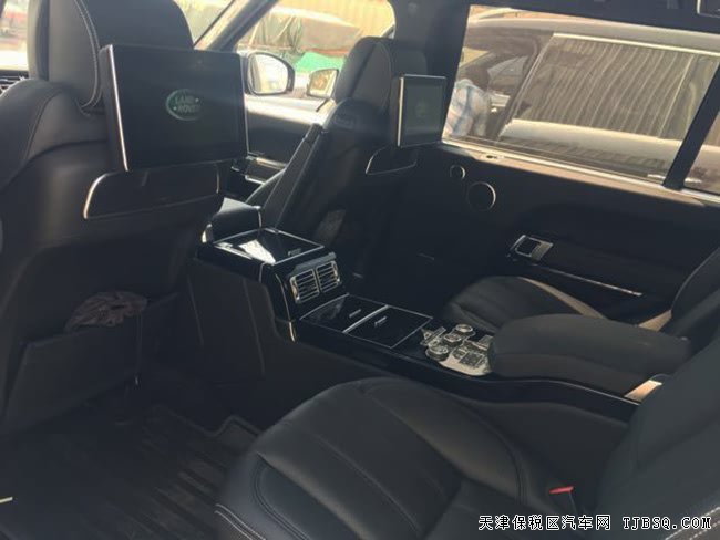 17款路虎攬勝5.0T創(chuàng)世加長(zhǎng)版 22輪/1700W音響現(xiàn)車(chē)239萬(wàn)