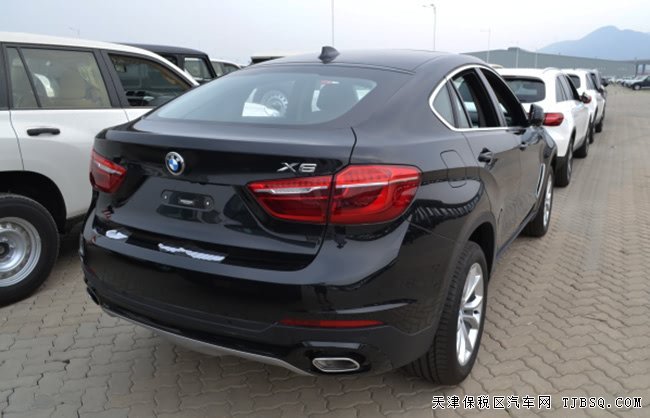2017款寶馬X6墨西哥版 小天窗/19輪/液晶儀表現(xiàn)車71.5萬(wàn)