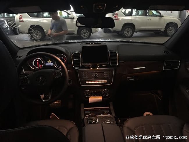 17款奔馳GLS450美規(guī)版 全景/輔助包/燈包/哈曼現(xiàn)車110萬
