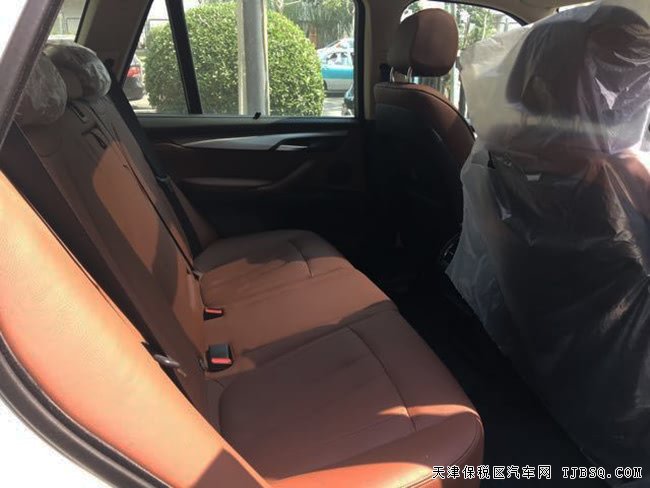 2017款寶馬X5中東版經(jīng)典SUV 全景天窗/18輪現(xiàn)車66.5萬起