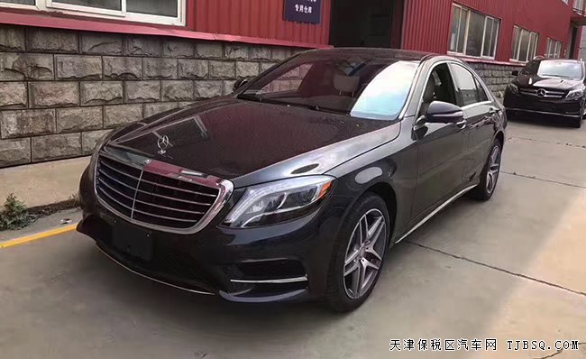 2017款奔馳S400加規(guī)版 全景/駕駛輔助包/電吸現(xiàn)車126萬