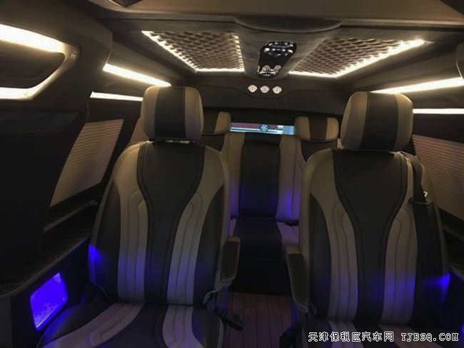 2017款福特勇猛者3.5T七座SUV 平行進口優(yōu)惠盡享
