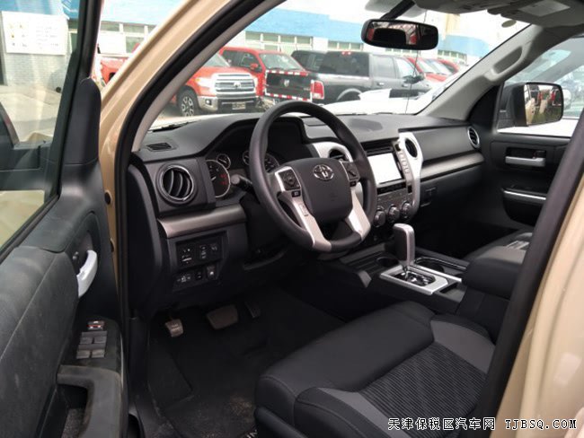 2017款豐田坦途5.7L美式皮卡 18輪/天窗現(xiàn)車46.5萬特惠
