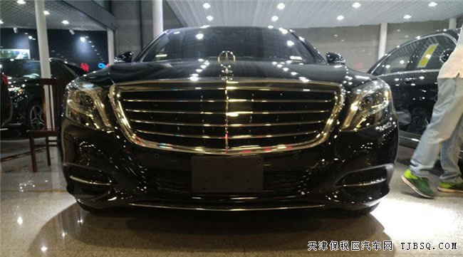 2017款奔馳S550E混合動力版 混動S級現(xiàn)車享折扣
