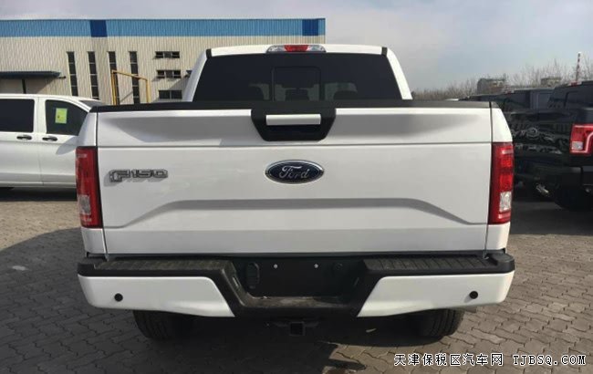 2017款福特F150經(jīng)典美式皮卡 加規(guī)版現(xiàn)車震撼酬賓