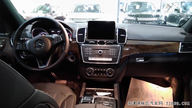 2017款奔馳GLS450加規(guī)版 駕輔包/豪華包/21輪現(xiàn)車129萬