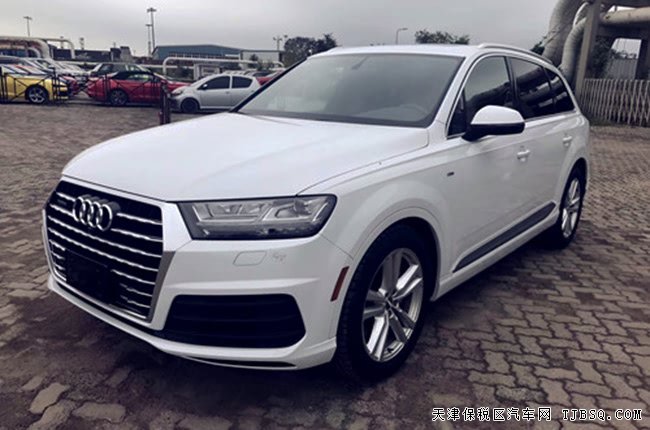 平行進口車奧迪Q7加規(guī)版 17款七座SUV現(xiàn)車震撼酬賓