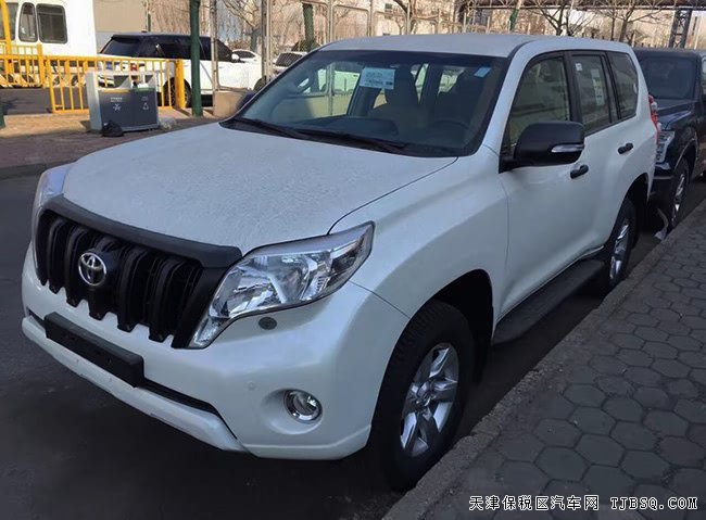2017款豐田普拉多2700中東版 丐版現(xiàn)車惠滿津城