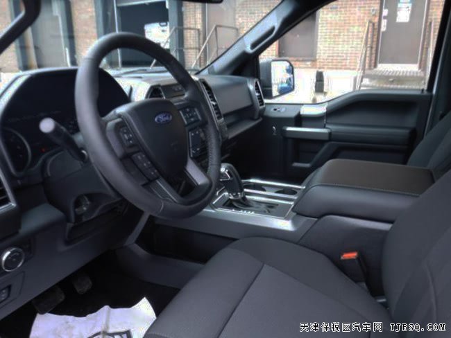 平行進(jìn)口車福特F150加規(guī)版皮卡 2017款現(xiàn)車46萬讓利回饋
