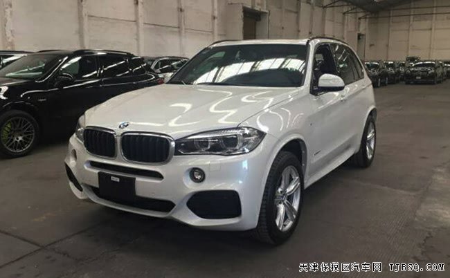 2018款寶馬X5加規(guī)版經(jīng)典越野 3.0T現(xiàn)車絢麗來襲