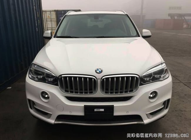 2017款寶馬X5加拿大版3.0T 天津港現(xiàn)車優(yōu)惠巨獻(xiàn)