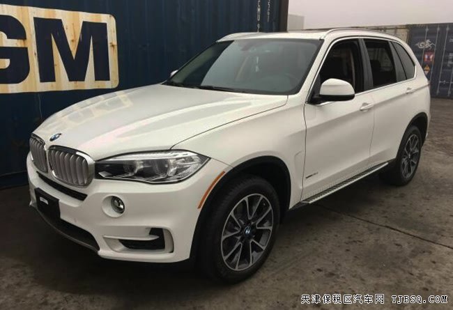 2017款寶馬X5加拿大版3.0T 天津港現(xiàn)車優(yōu)惠巨獻(xiàn)