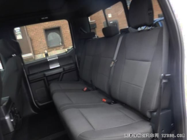 平行進口車福特F150加規(guī)版皮卡 2017款現車46萬震撼讓利