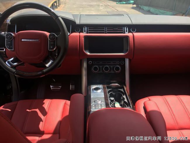 17款路虎攬勝創(chuàng)世加長版 22刀鋒輪/四座/全景現(xiàn)車236萬