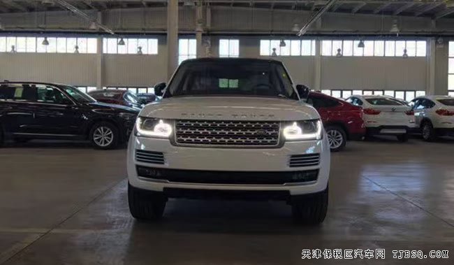 17款路虎攬勝3.0T創(chuàng)世加長版 歐規(guī)版現(xiàn)車優(yōu)購
