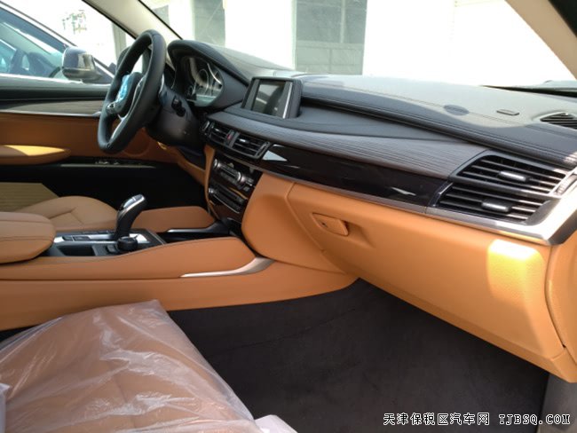 2018款寶馬X6墨西哥版跨界SUV 19輪/天窗現(xiàn)車70.5萬尊享