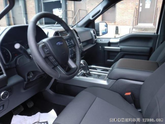 2017款福特F150加規(guī)版美式皮卡 3.5T現(xiàn)車絢麗來襲