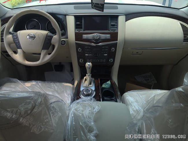 17款日產途樂Y62 SE中東版 天窗/BOSE/18輪現(xiàn)車56.5萬