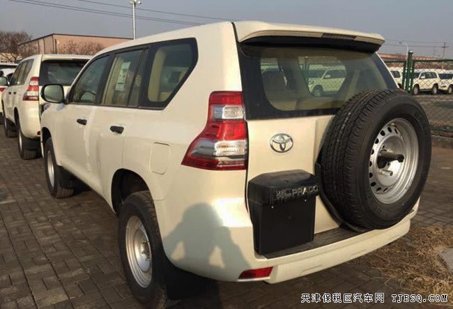 2017款進口豐田普拉多2700 中東版7座現(xiàn)車享折扣