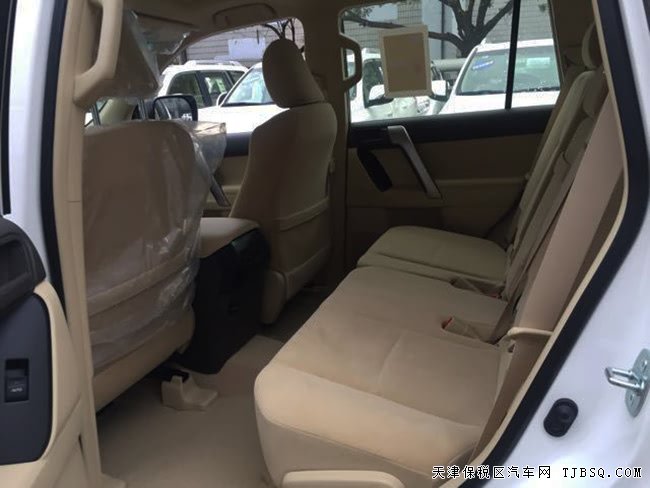 2017款豐田霸道4000中東版 后掛備胎/天窗/18輪現(xiàn)車54萬