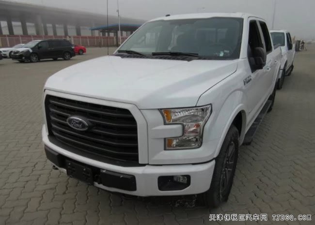2017款福特F150經(jīng)典美式皮卡 加規(guī)版現(xiàn)車盛惠酬賓