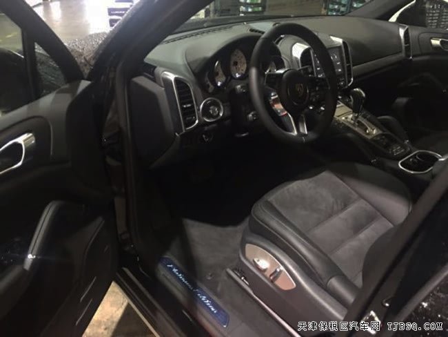 2018款保時(shí)捷卡宴3.6L汽油版 18S輪/全景天窗現(xiàn)車95.5萬(wàn)