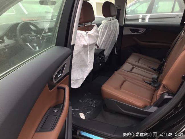 2017款奧迪Q7歐規(guī)版2.0T 五座/18輪/全景天窗現(xiàn)車58萬