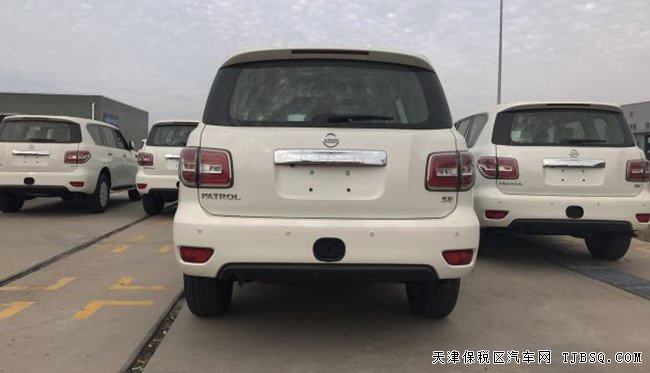 平行進(jìn)口車17款日產(chǎn)途樂Y62中東版 天窗/BOSE現(xiàn)車55.5萬